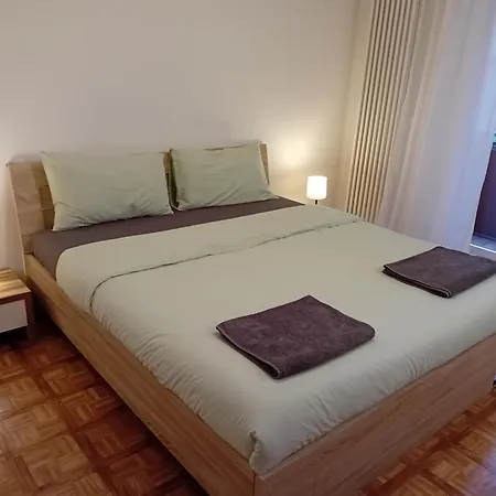 Maya Free Parking - July And August Apartmán Lugano